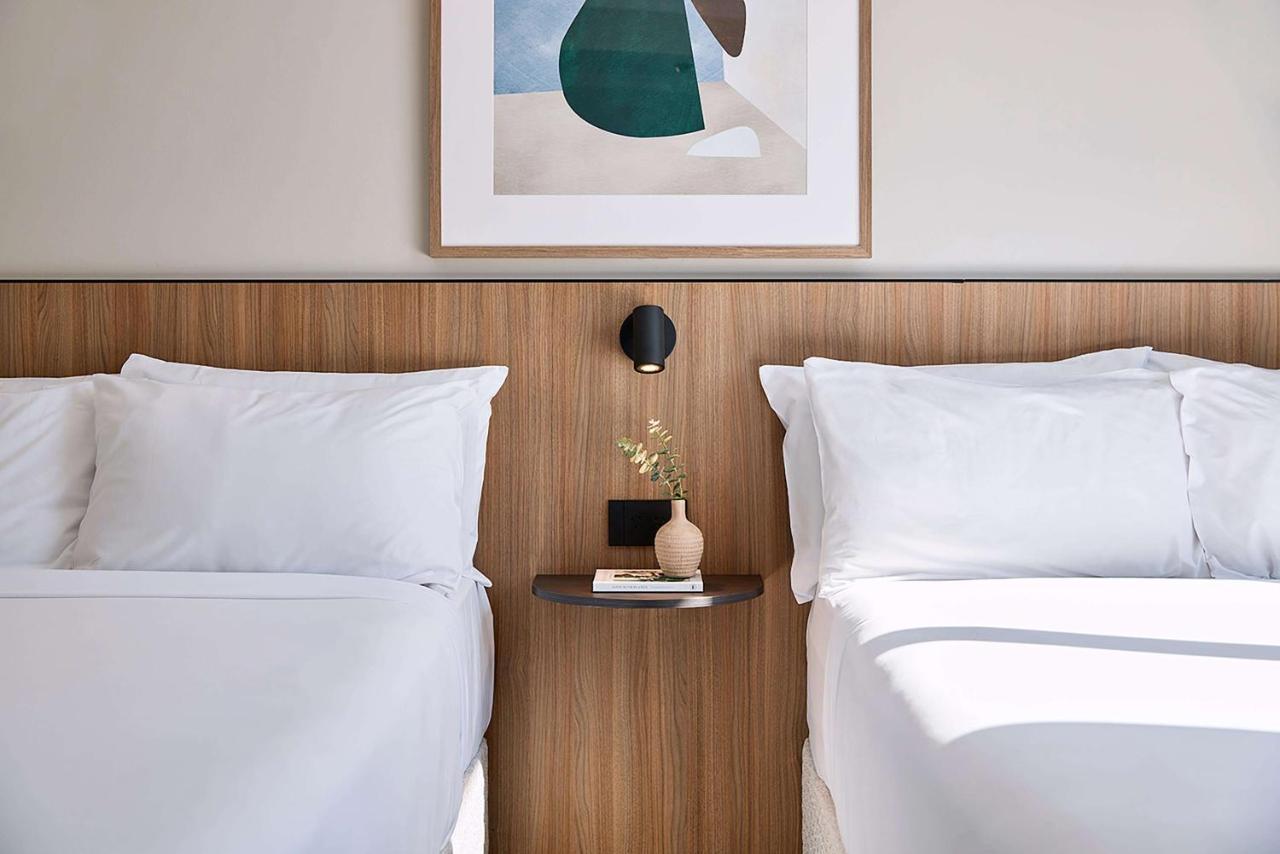 เพนชั่น โฮเต็ล เพิร์ธ Hotel เพิร์ท ภายนอก รูปภาพ